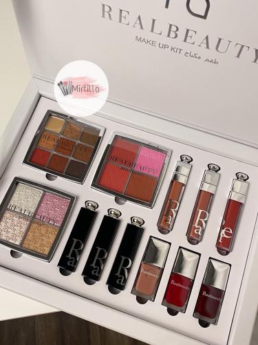 مجموعة مكياج Real Beauty لإطلالة مثالية بجمال يدوم يوميًا دائمًا
